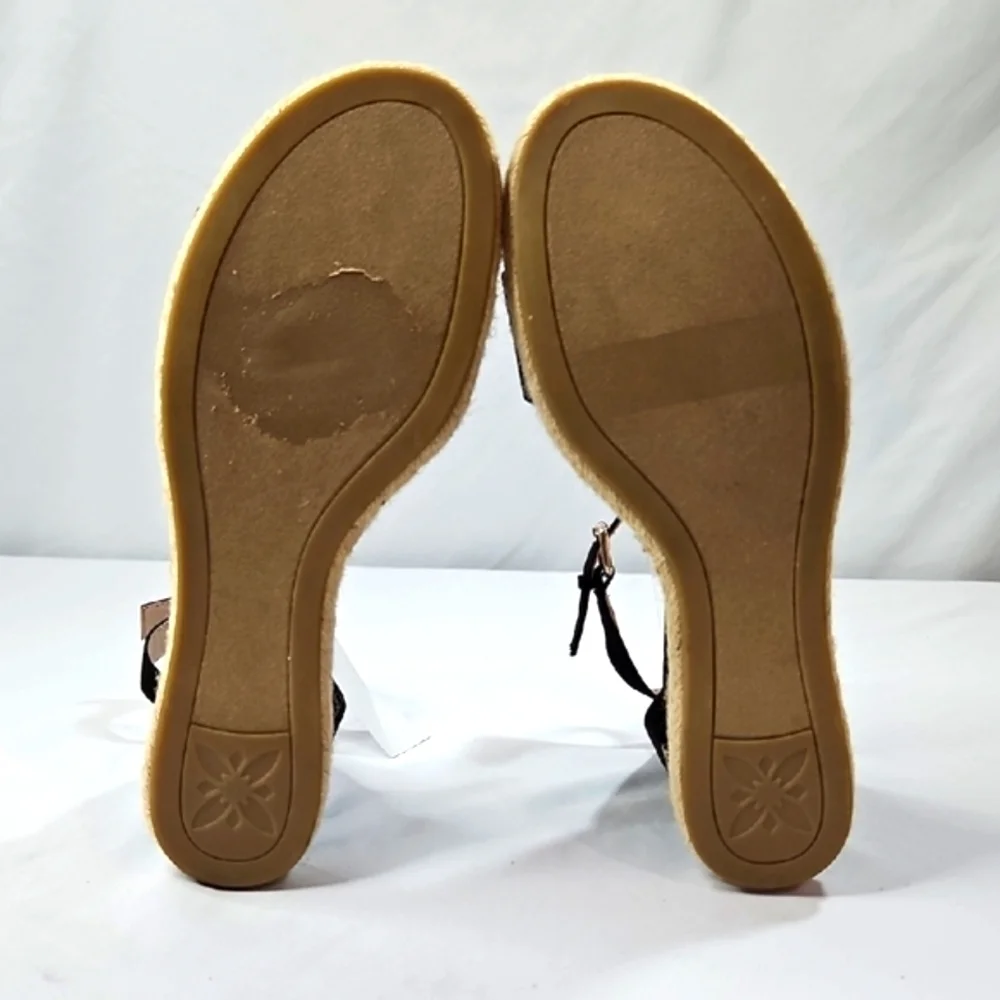 BCBGeneration Black Addie Espadrille Wedges Size 8